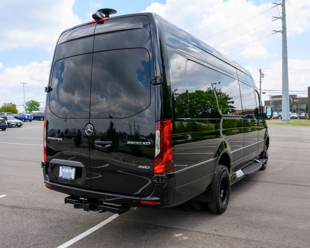 ET Cincy, luxury Mercedes sprinter van in Cincinnati Ohio, Northern Kentucky, party bus. Ask about our standard package to rent this vehicle